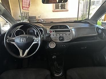 дверные карты фит: Honda Jazz: 2010 г., 1.4 л, Ручные, Бензин, Хэтчбэк — 10
