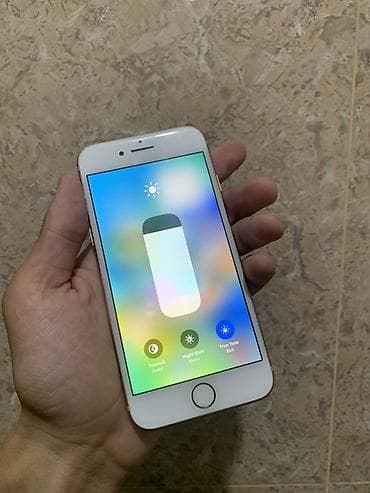 iphone 8 цена бу: IPhone 8, Б/у, 64 ГБ, Золотой, Чехол, 90 % — 3