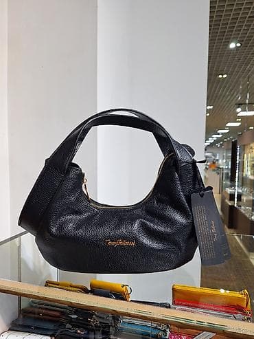 Классикалык сумка, Материалы: Нукура булгаары, Сыдырмалуу, Аялдарга lalafo.kg да Классикалык сумка, Материалы: Нукура булгаары, Сыдырмалуу, Аялдарга