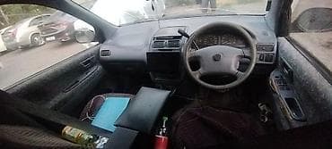 сокулук авто: Toyota Ipsum: 1996 г., 2 л, Вэн/Минивэн — 5