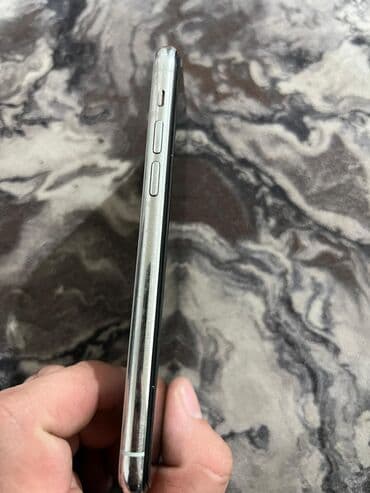 планшеты для машины: IPhone 11 Pro, Б/у, 256 ГБ, 78 % — 11