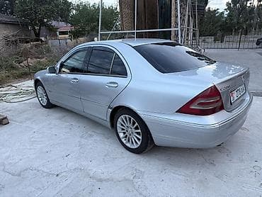 full construction: Mercedes-Benz C-Class: 2003 г. — 4