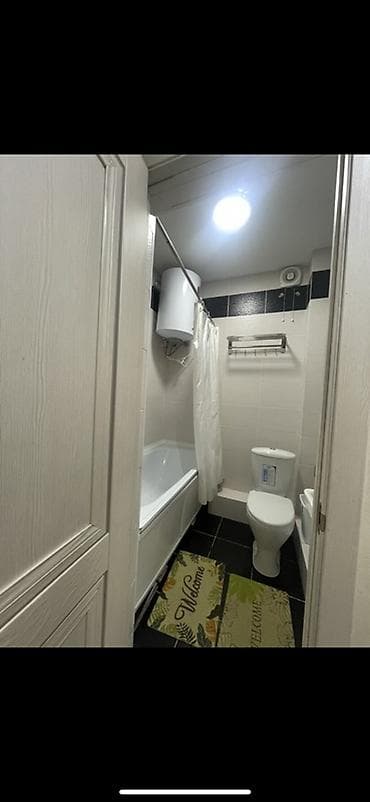 квартира каприз: Сдаётся уютная студия с отдельной кухней. Планировка и мебель: - — 5