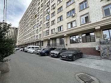центральный: Массажный кабинет, 120 м², 6 комнат, Без оборудования,Отдельный вход — 2
