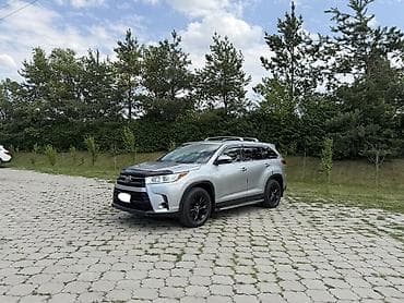 Toyota Highlander: 2019 г., 2.7 л, Автомат, Кроссовер