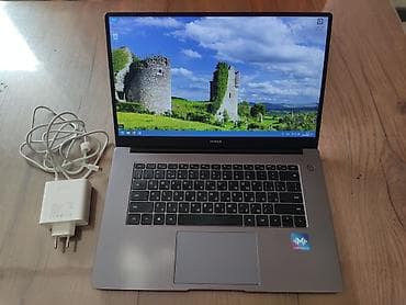 HONOR MagicBook 15.6" Характеристики: - процессор Intel i5-10210U -