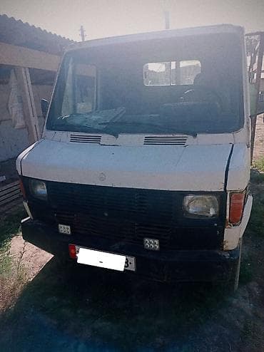 кпп рекстон: Жеңил жүк ташуучу унаа, Mercedes-Benz, Колдонулган — 1