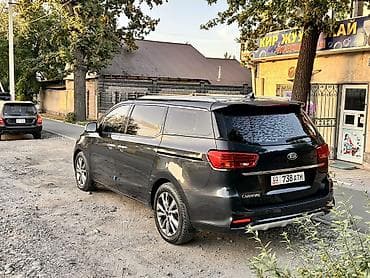 case 580: Kia Carnival: 2018 г., 2.2 л, Автомат, Дизель, Минивэн — 6