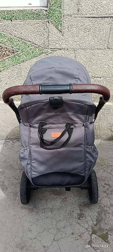 удобные: Коляска, Другой бренд, цвет - Серебристый, Б/у, Самовывоз — 3