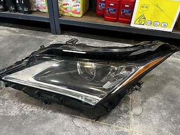 водный мото: Пара передних фар для автомобиля LEXUS RX 350 (17-20 года выпуска) — 2