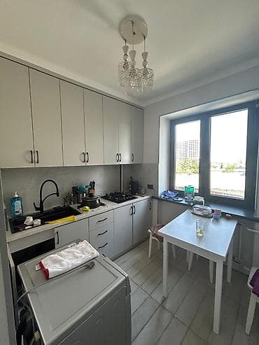 Квартиры: 3 комнаты, 61 м², Индивидуалка, 3 этаж — 1