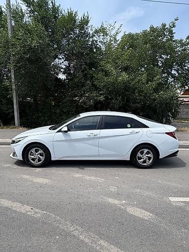 11700: Hyundai Avante: 2021 г., 1.6 л, Автомат, Газ, Седан — 3