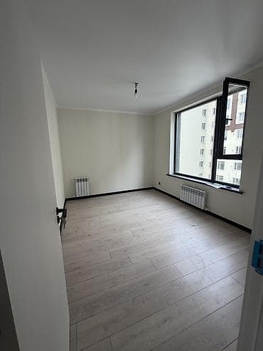 баткенский: 3 комнаты, 87 м², 15 этаж, Евроремонт — 4