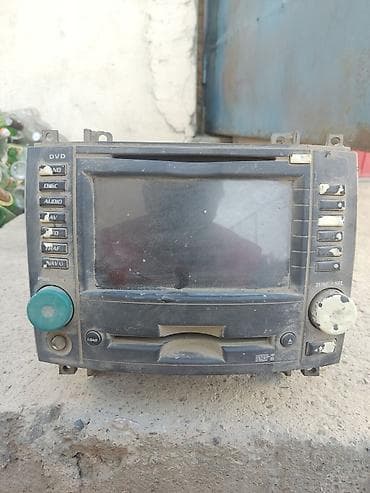 Магнитолдор: Автомобильная мультимедийная система с DVD Описание: - Встроенный — 1