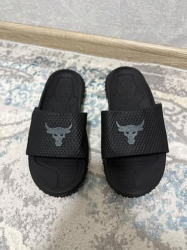 Босоножки, сандалии, шлепанцы: Мужские сандалии, 39, 39.5, 40, Under Armour, Новый, цвет - Черный — 1