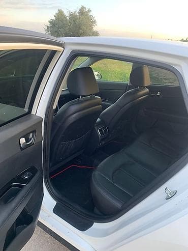 subaru forester 2001: Kia Optima: 2017 г., 2 л, Автомат, Гибрид, Седан — 7