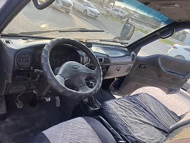 b class: Легкий грузовик, Hyundai, Стандарт, 2 т — 10