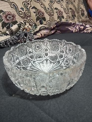Набор из трех хрустальных салатников/ваз: 1) Круглая низкая