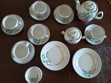 silver kitchen: Продаю чайник 1.5л, второй чайник 1л. Чайник сервиз с десертгыми — 3