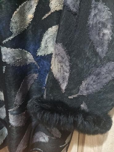 Пончо: Пончо, Классика, Осень-весна, Мех, С меховой отделкой — 3