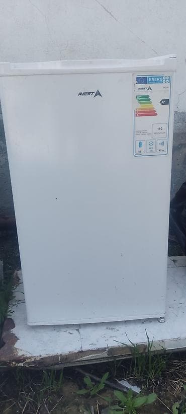 ps3 60: Холодильник Avest, Минихолодильник — 1