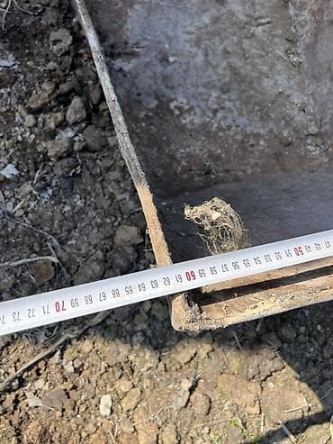 строительная тележка: Тачка. Размеры указан на фото. Цена 50см за килограмм. Продажа по — 5