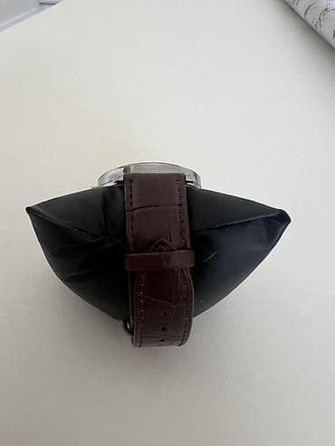 графитовые очки: Tissot мужские наручные часы с классическим дизайном. - Корпус — 2