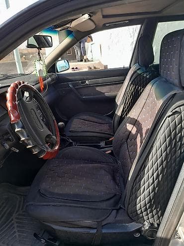 авди а 4: Audi 100: 1992 г., 2 л, Механика, Газ, Седан — 4