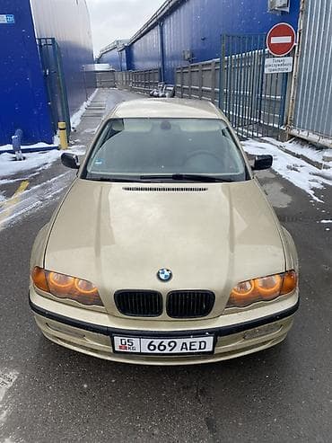 решетка радиатора субару форестер: BMW 3 series: 2001 г., 2.5 л, Автомат, Бензин, Седан — 1