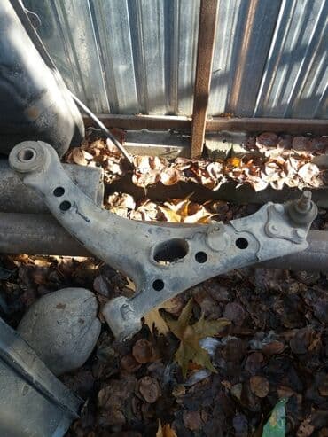 делика кузов: Продаю запчасти тойота Карина Е пороги со стойками хетчибек 1992года — 9