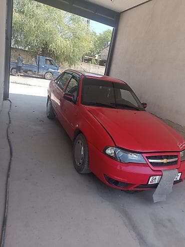 бюджетные авто: Daewoo Nexia: 2012 г., Механика, Бензин, Седан — 2