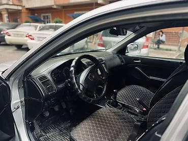 bmw e39 540: Honda Civic: 2002 г., 1.6 л, Ручные, Бензин, Седан — 6