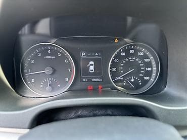 хюндай элантра 3: Hyundai Elantra: 2018 г., Седан — 8