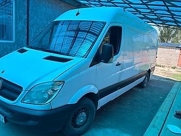 audi a8 d2: Mercedes-Benz Sprinter (длинная база, высокий кузов), белый фургон — 4