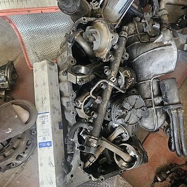 Детали двигателя и навесное оборудование (комплекткра разрозненных — 4