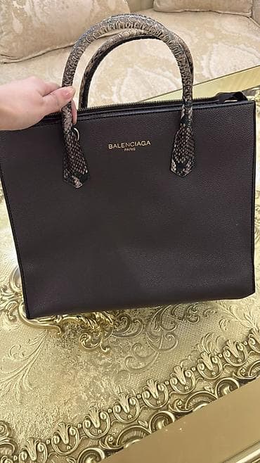 Шопперы: Сумка Balenciaga Paris, структурированная шоппер/тоут. - Материал — 1