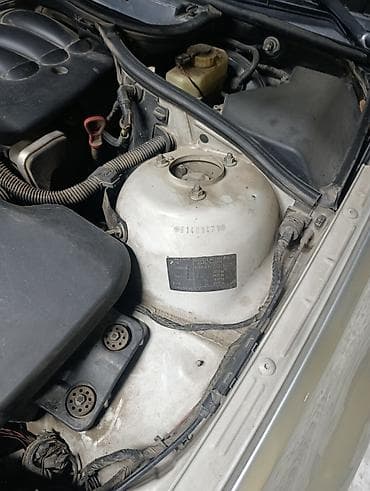 е34 1995: BMW 3 series: 2002 г., 2 л, Автомат, Бензин, Седан — 8