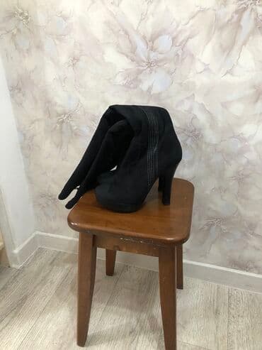 сапоги лакированные на высоких каблуках: Женские сапоги ботфорты . Замша . Цвет чёрный . Состояние отличное — 4