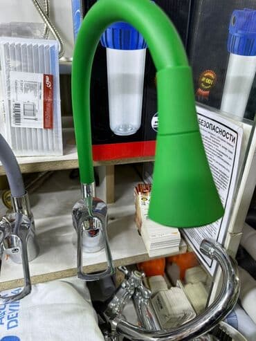 куплю посуда: Смесители для кухни с гибким изливом Описание: - Варианты исполнения — 2