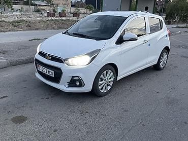 Продажа авто: Chevrolet Spark: 2017 г., 1 л, Автомат, Бензин, Хэтчбэк — 1