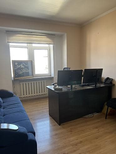 продаю 3 ком: 358 м², 10 комнат — 5