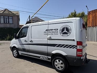 мерс 210 рул: Жеңил жүк ташуучу унаа, Mercedes-Benz, Стандарт, 3 т, Колдонулган — 3
