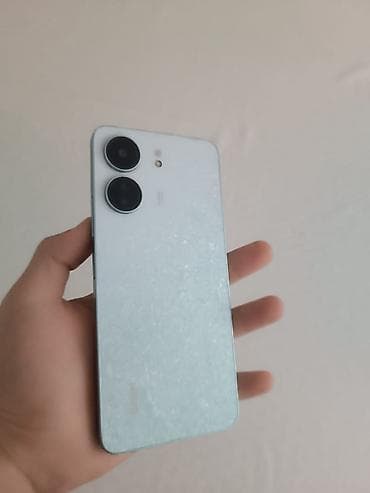 Redmi, Redmi 13C, Б/у, 128 ГБ, цвет - Голубой, 2 SIM