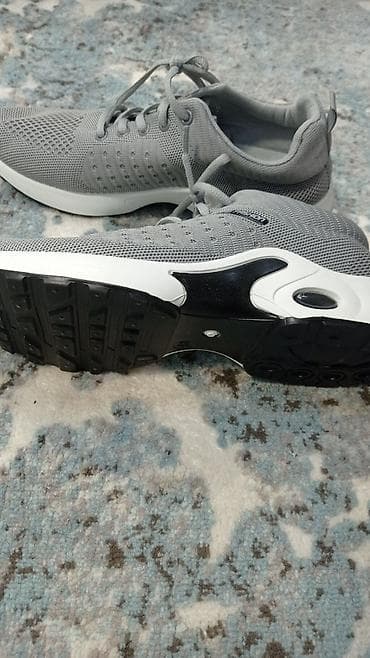 nike react: Легкие серые кроссовки New Fashion - Верх: дышащий текстильный — 2
