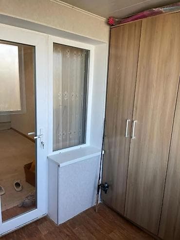 kant flat: 3 комнаты, 57 м², 104 серия, 4 этаж, Косметический ремонт — 8