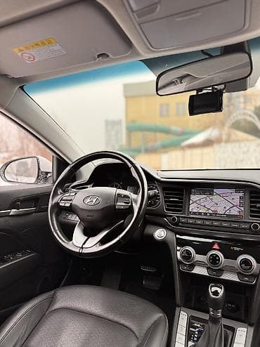 Продажа авто: Hyundai Avante: 2019 г., 1.6 л, Автомат, Газ, Седан — 9