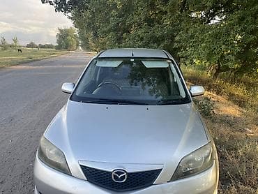 subaru outback авто: Mazda Verisa: 2003 г., 1.3 л, Вариатор, Бензин, Хэтчбэк — 5