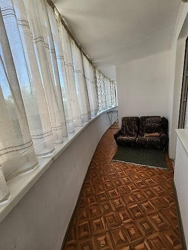 продаю коттеджи: 1 комната — 5