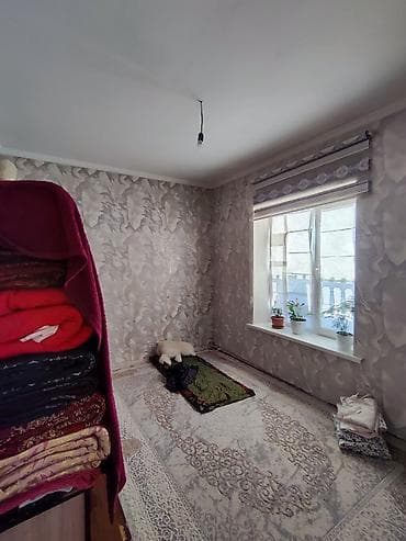 Үйлөр: 🔥 Срочно продается дом! 📍 п. Манас, ул. Школьная 🏠 3 комнаты 📐 — 5