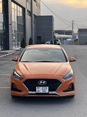 Hyundai Sonata: 2019 г., 2 л, Автомат, Бензин, Седан